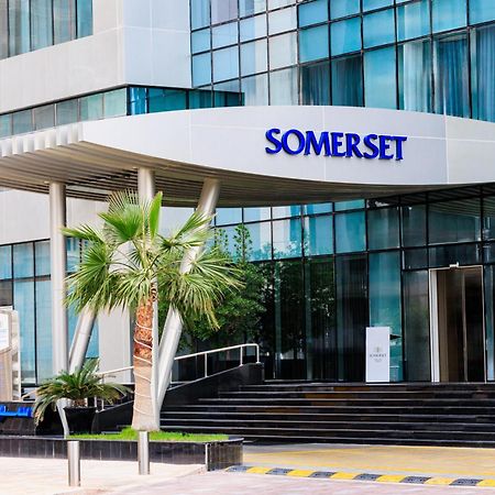 서머셋 웨스트 베이 도하 호텔 외부 사진 Somerset Hotel, Dubai
